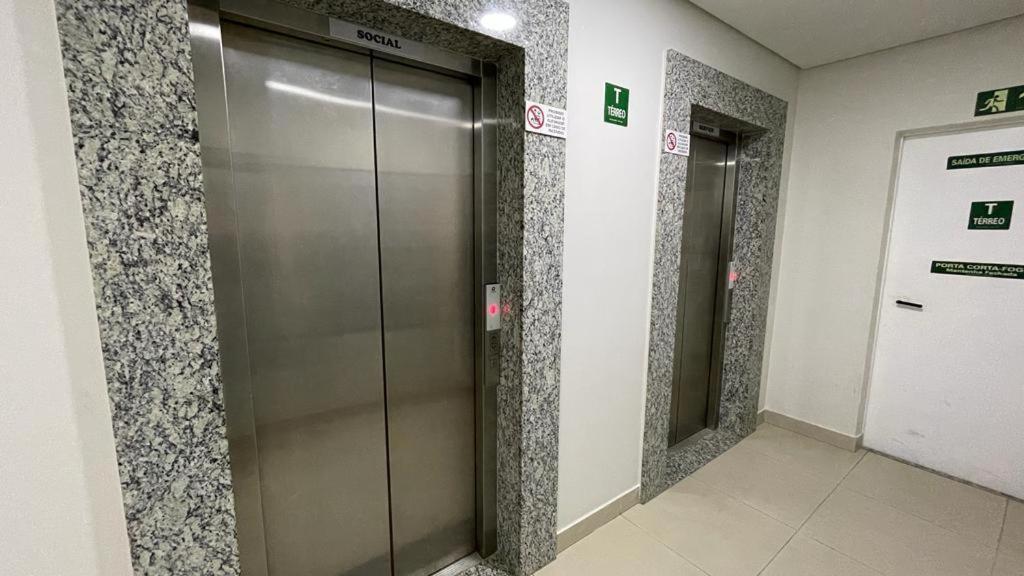 Apartment Encantador De Luxo Goiania